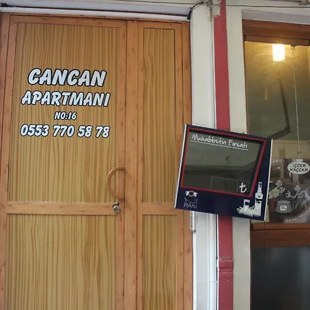 Can Can *